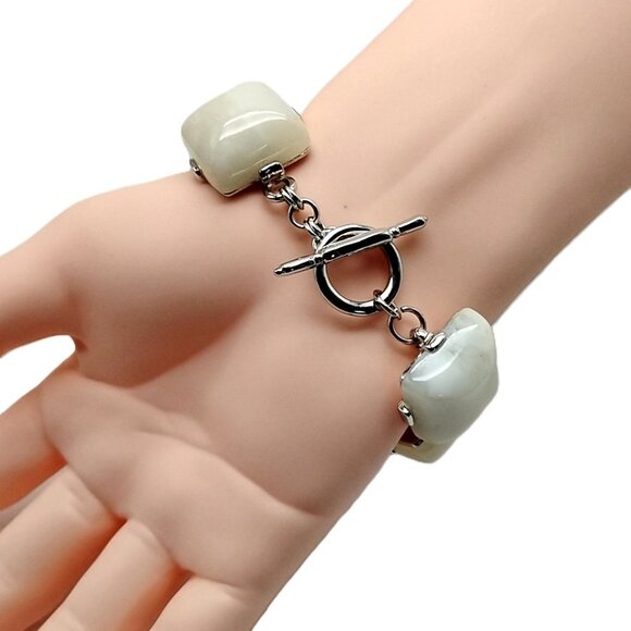 Hutton Wilkinson White Puffy Square Link Toggle Bracelet - Picture 10 of 13